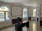 İcarəyə verilir 1 otaqlı 45 m2 ofis ISR Plaza