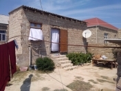 Satılır 2 otaqlı 70 m2 həyət evi Binə