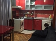 İcarəyə verilir 2 otaqlı 70 m2 köhnə tikili 28 May m.