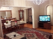 Satılır 5 otaqlı 120 m2 köhnə tikili 6 mkr