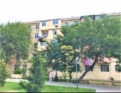 Satılır 2 otaqlı 42 m2 köhnə tikili Qara Qarayev m.