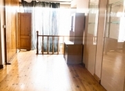 İcarəyə verilir 2 otaqlı 80 m2 həyət evi Rəsulzadə