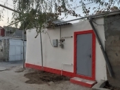 Satılır 2 otaqlı 50 m2 həyət evi Babək Plaza