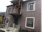 Satılır 5 otaqlı 180 m2 həyət evi Aviasiya Akademiyası Universiteti