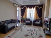 İcarəyə verilir 3 otaqlı 137 m2 yeni tikili Baku Mall