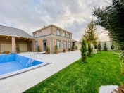 Satılır 6 otaqlı 220 m2 bağ evi Mərdəkan