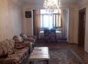 Satılır 3 otaqlı 100 m2 köhnə tikili Azadlıq prospekti m.