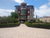 İcarəyə verilir 5 otaqlı 560 m2 bağ evi Görədil