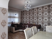 Satılır 2 otaqlı 65 m2 köhnə tikili 9 mkr
