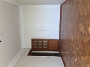 Satılır 4 otaqlı 90 m2 köhnə tikili Elmlər Akademiyası m.