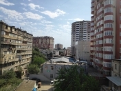 Satılır 2 otaqlı 65 m2 köhnə tikili 9 mkr