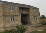 Satılır 5 otaqlı 234 m2 həyət evi Saray
