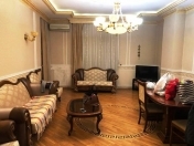 İcarəyə verilir 2 otaqlı 100 m2 yeni tikili Nizami m.