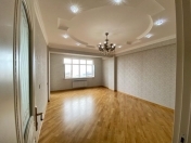 Satılır 2 otaqlı 67 m2 yeni tikili Qara Qarayev m.