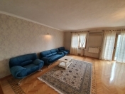 İcarəyə verilir 2 otaqlı 80 m2 köhnə tikili Yasamal r.