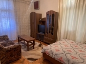 Satılır 1 otaqlı 30 m2 köhnə tikili ABŞ səfirliyi