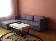 İcarəyə verilir 2 otaqlı 120 m2 yeni tikili Nizami m.