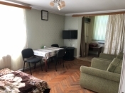 Satılır 1 otaqlı 31 m2 köhnə tikili İnşaatçılar m.