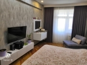 Satılır 2 otaqlı 95 m2 yeni tikili Qara Qarayev m.