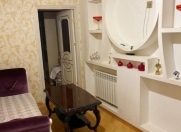 İcarəyə verilir 2 otaqlı 50 m2 köhnə tikili 28 May m.