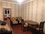 İcarəyə verilir 2 otaqlı 55 m2 köhnə tikili 7 mkr