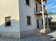 Satılır 6 otaqlı 200 m2 həyət evi Aviasiya Akademiyası Universiteti