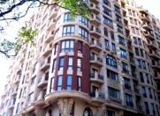 İcarəyə verilir 3 otaqlı 175 m2 yeni tikili Sahil m.