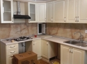 İcarəyə verilir 3 otaqlı 90 m2 yeni tikili 28 May m.