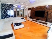 Satılır 4 otaqlı 176 m2 yeni tikili Nizami m.