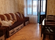 İcarəyə verilir 2 otaqlı 50 m2 köhnə tikili İnşaatçılar m.