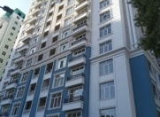 Satılır 3 otaqlı 128 m2 yeni tikili 28 May m.