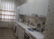 İcarəyə verilir 3 otaqlı 100 m2 yeni tikili Nəsimi bazarı