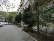 Satılır 4 otaqlı 96 m2 köhnə tikili 8 km