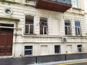 Satılır 2 otaqlı 50 m2 köhnə tikili 28 may