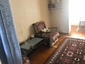 Satılır 1 otaqlı 40 m2 köhnə tikili Gənclik m.