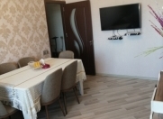 Satılır 3 otaqlı 80 m2 köhnə tikili Y.Günəşli