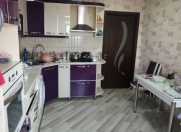 Satılır 3 otaqlı 90 m2 köhnə tikili Y.Günəşli