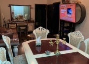 Satılır 3 otaqlı 90 m2 köhnə tikili Moskva univermağı