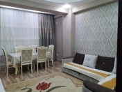 Satılır 2 otaqlı 78 m2 yeni tikili Heydər Əliyev Mərkəzi