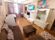 Satılır 2 otaqlı 73 m2 yeni tikili 9 mkr