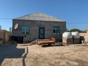 Satılır 3 otaqlı 70 m2 həyət evi Binə