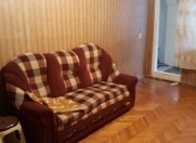 İcarəyə verilir 3 otaqlı 120 m2 köhnə tikili Qələbə dairəsi