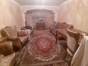 Satılır 3 otaqlı 90 m2 köhnə tikili 2 mkr