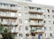 Satılır 1 otaqlı 35 m2 köhnə tikili Bakıxanov