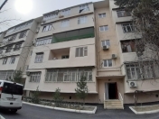 Satılır 4 otaqlı 100 m2 köhnə tikili Xalqlar Dostluğu m.