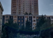 Satılır 4 otaqlı 161 m2 yeni tikili İnşaatçılar m.