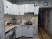 Satılır 2 otaqlı 60 m2 köhnə tikili 9 mkr