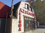 Satılır 5 otaqlı 100 m2 obyekt Yasamal bazarı