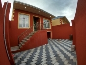 Satılır 3 otaqlı 100 m2 həyət evi Binəqədi