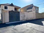 Satılır 4 otaqlı 170 m2 həyət evi Mərdəkan